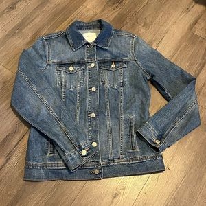 Old Navy Denim Jacket • Women’s M Tall • Medium-Wash Denim
